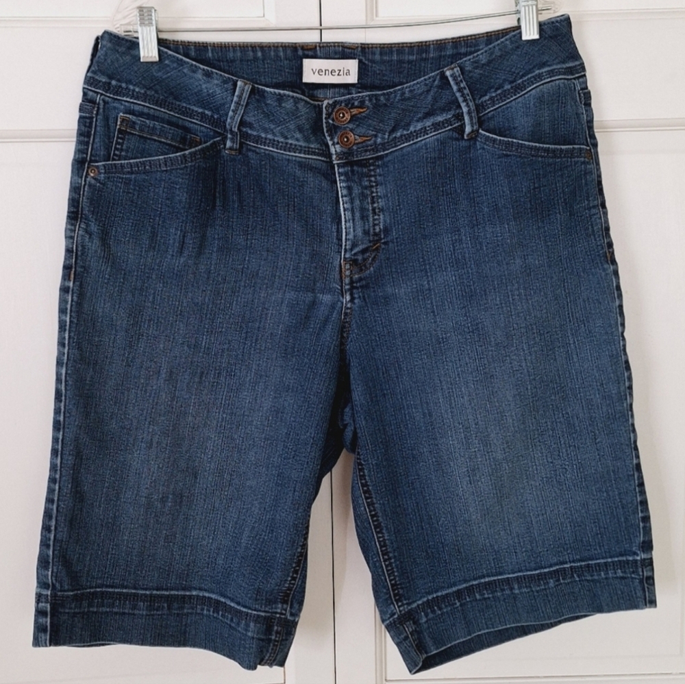 Venezia denim Bermuda shorts